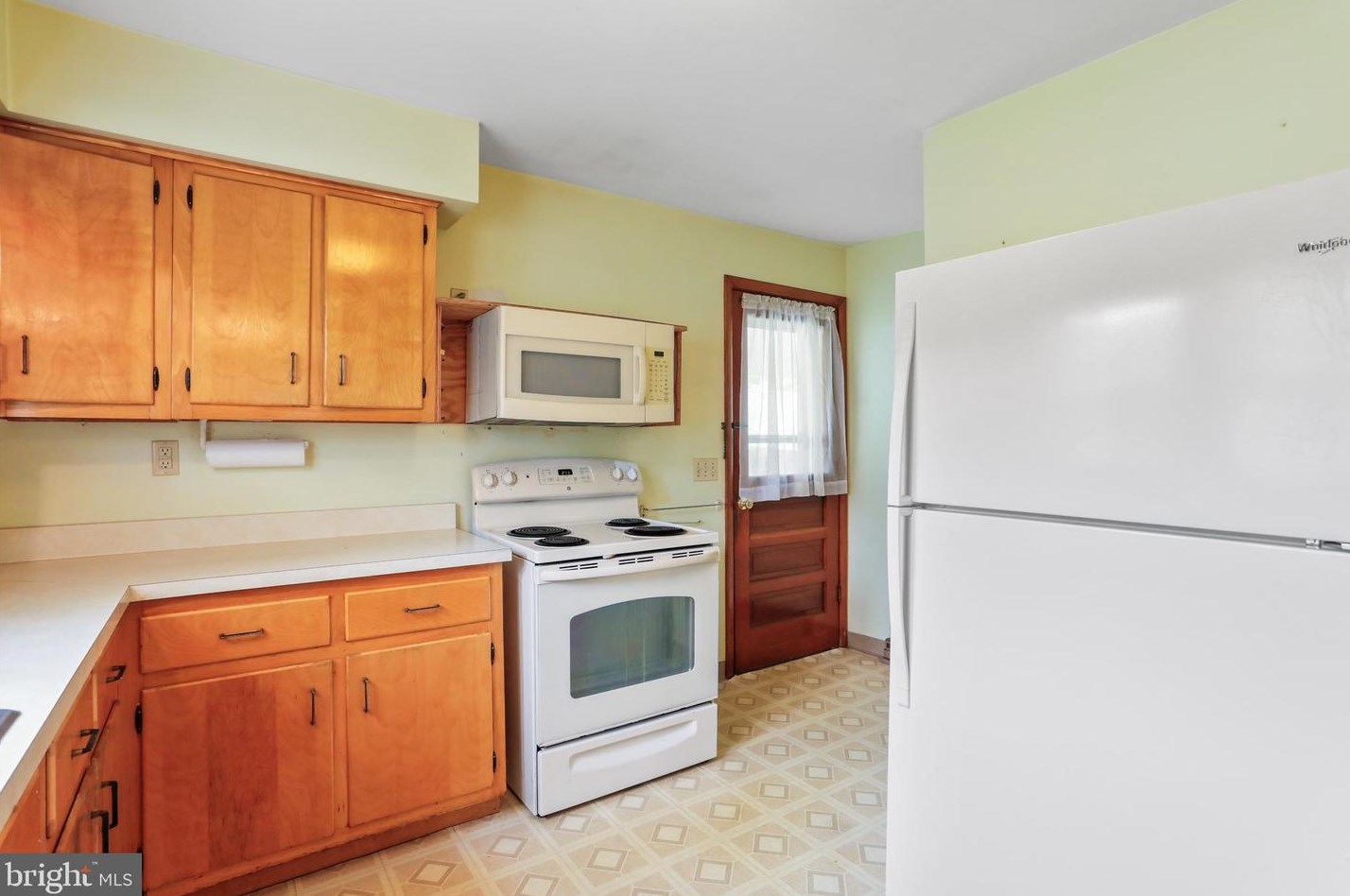 11147 Knobley Rd, Medley WV 26726 exterior