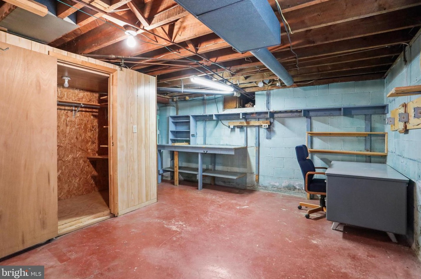 11147 Knobley Rd, Medley WV 26726 exterior