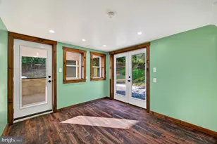 13531 Frankfort Hwy, Springfield, WV 26763 - Photo 30