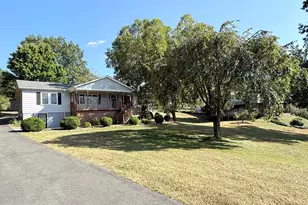 141 Peach Tree Ln, Keyser, WV 26726 - Photo 8