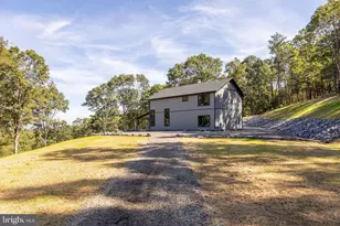 102 Bluffs Ridge Rd, Fort Ashby, WV 26719 - Photo 6