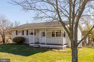 186 Hazelton Dr, Keyser, WV 26726 - Photo 2