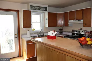 16 E Second Ave, Ridgeley, WV 26753 - Photo 10