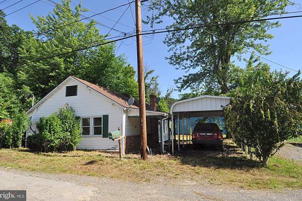 Warm Springs Intermediate School, Berkeley Springs, WV Homes For Sale