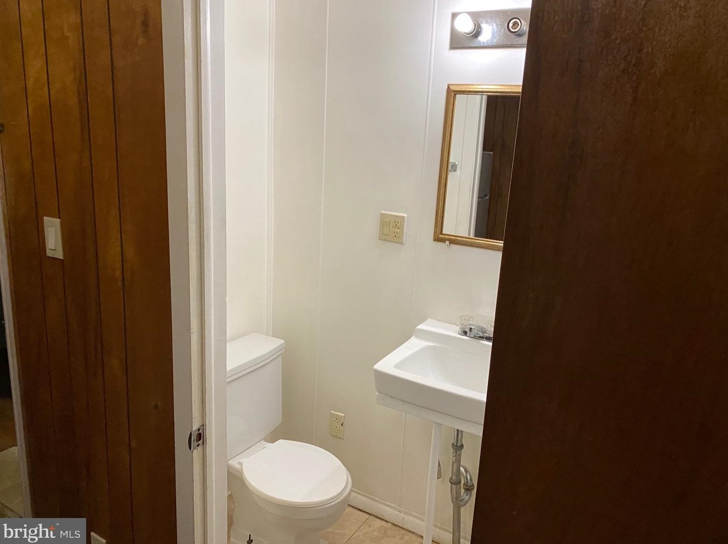 268 Wilkes #11, Berkeley Springs, WV 25411