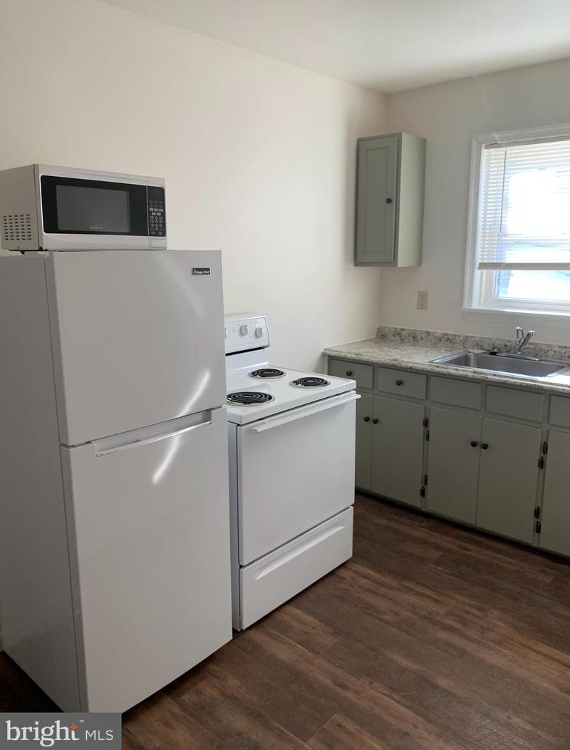 703 S Washington St #4, Berkeley Springs, WV 25411