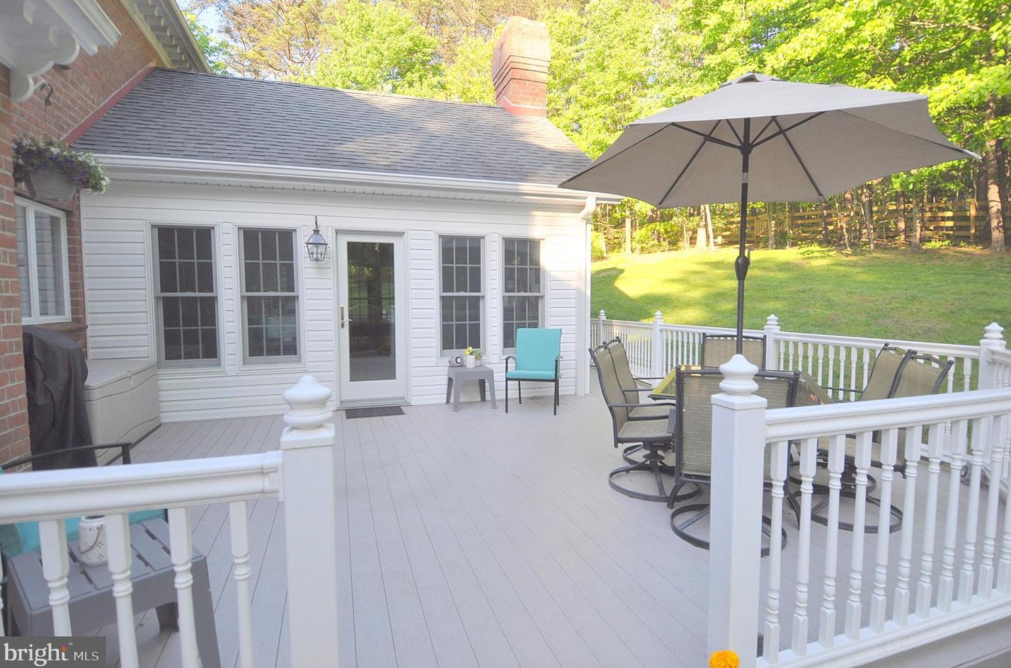 314 Shirley Dr, Berkeley Springs WV  25411-4966 exterior