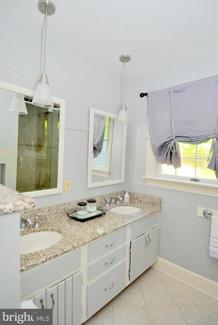 314 Shirley Dr, Berkeley Springs WV  25411-4966 exterior