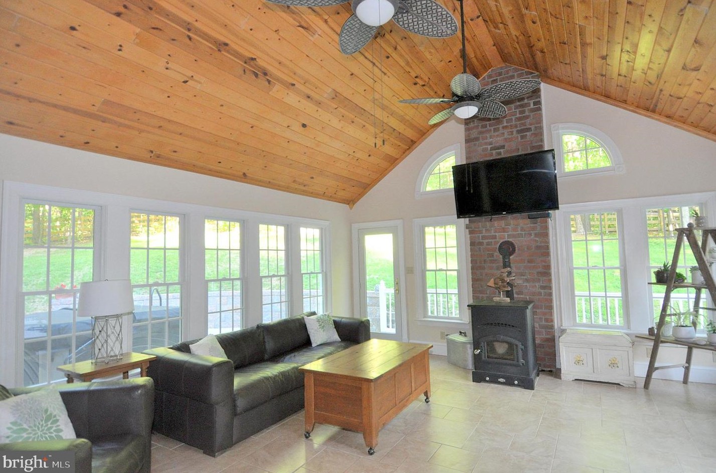 314 Shirley Dr, Berkeley Springs WV  25411-4966 exterior