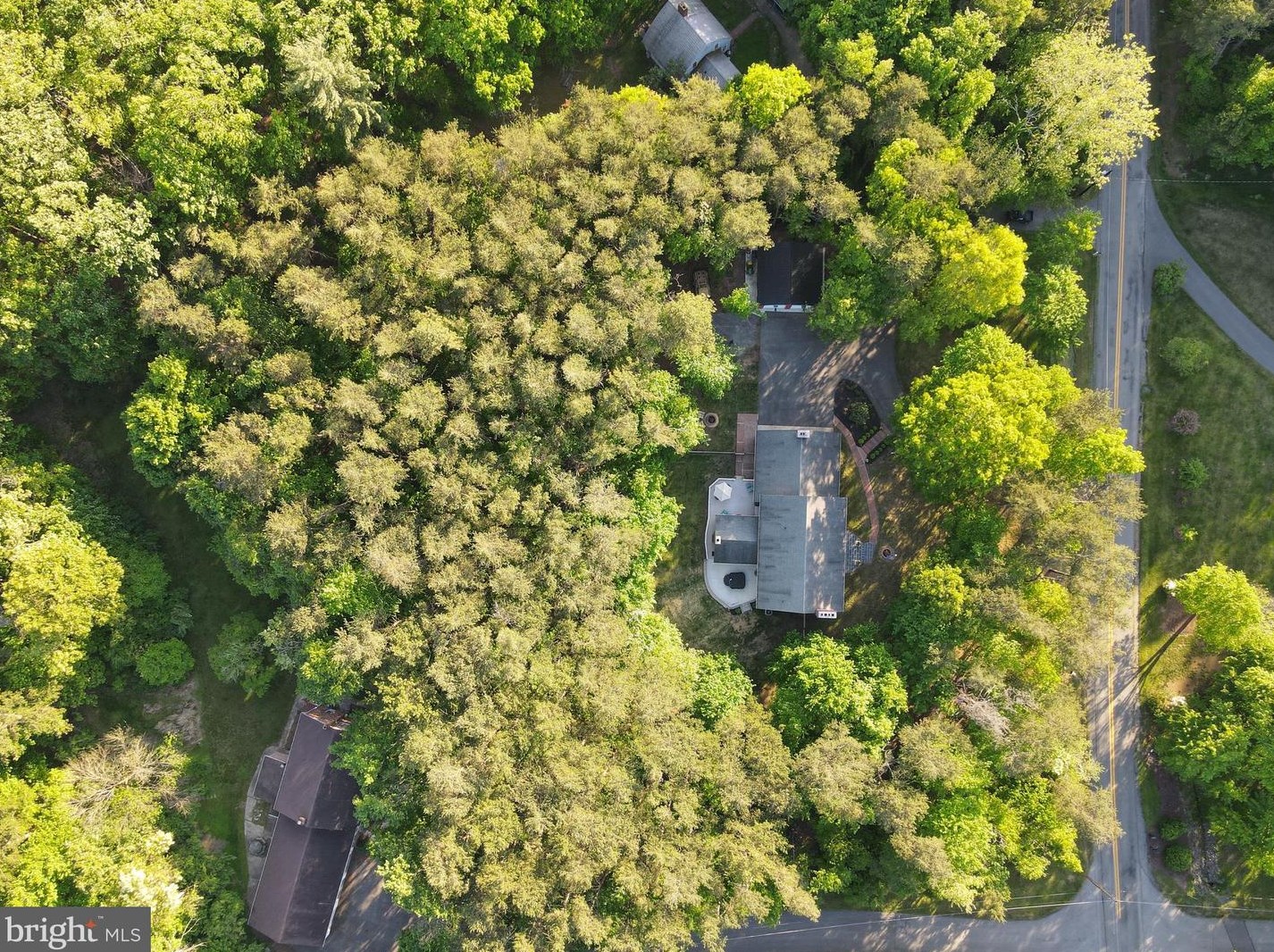 314 Shirley Dr, Berkeley Springs WV  25411-4966 exterior