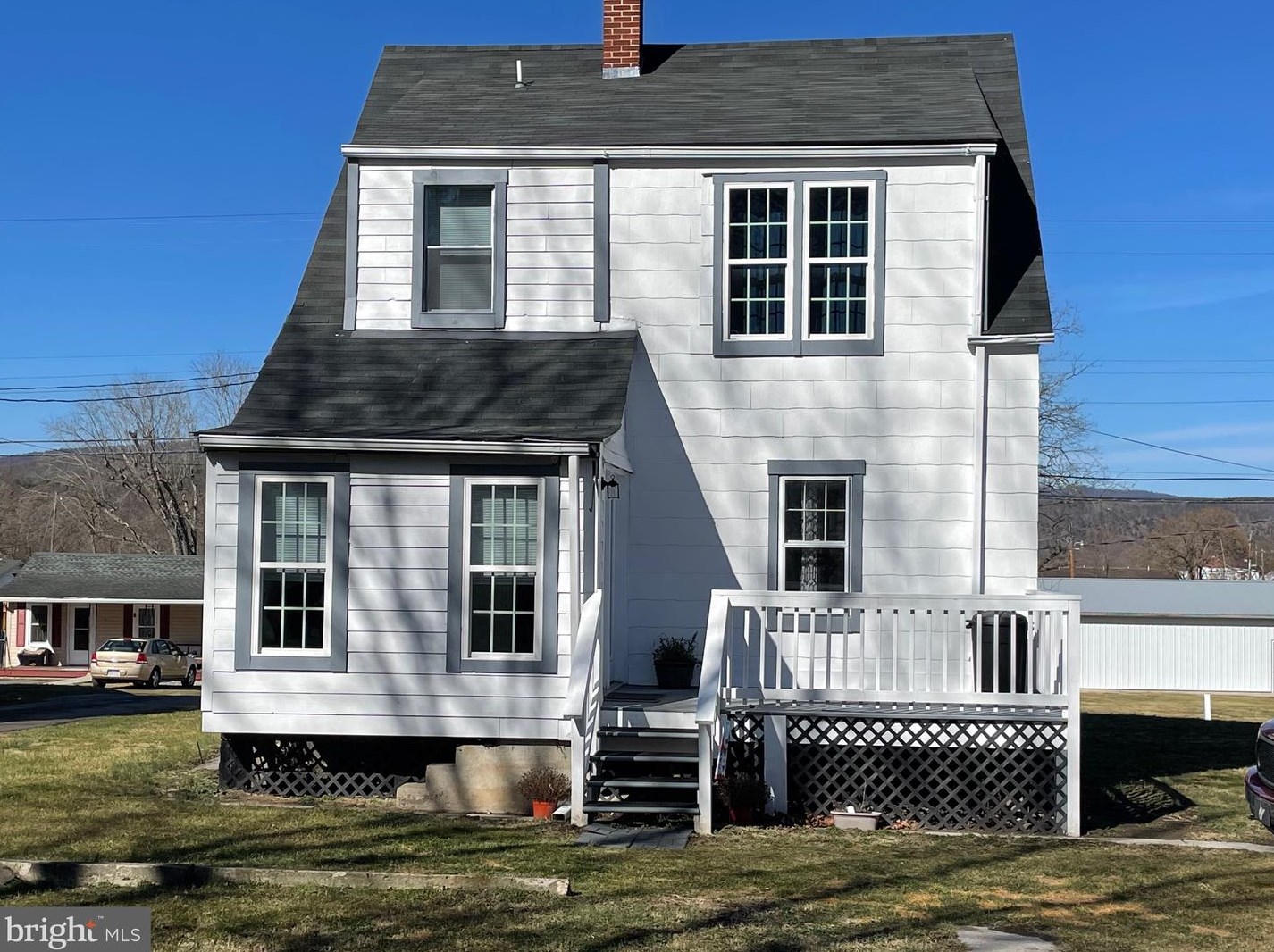 217 Moser Ave, Paw Paw, WV 25434-9506