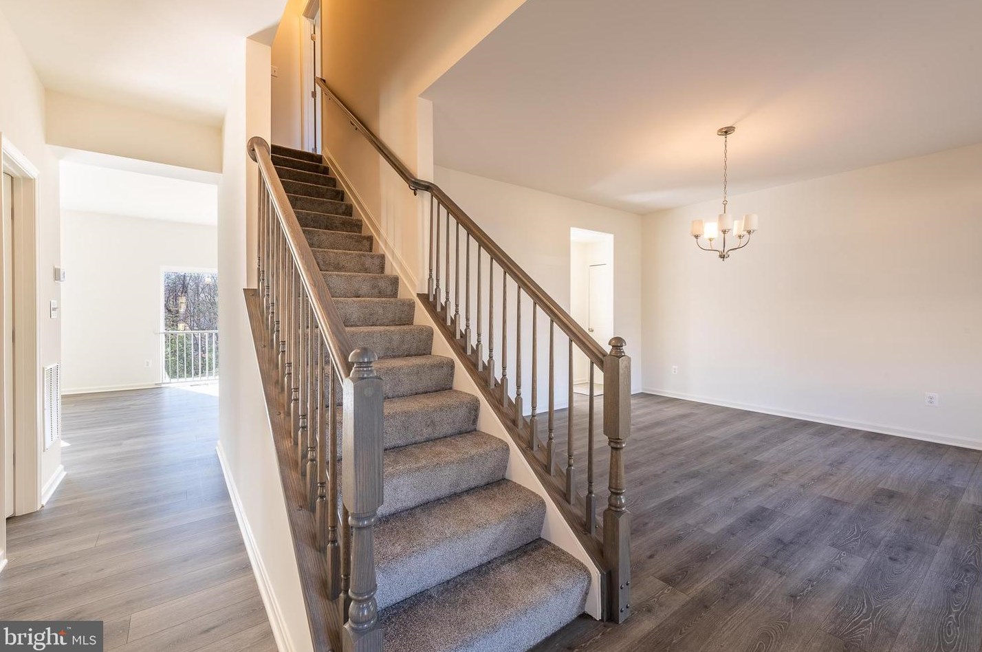 177 Cielo Ln, Berkeley Springs, WV 25411