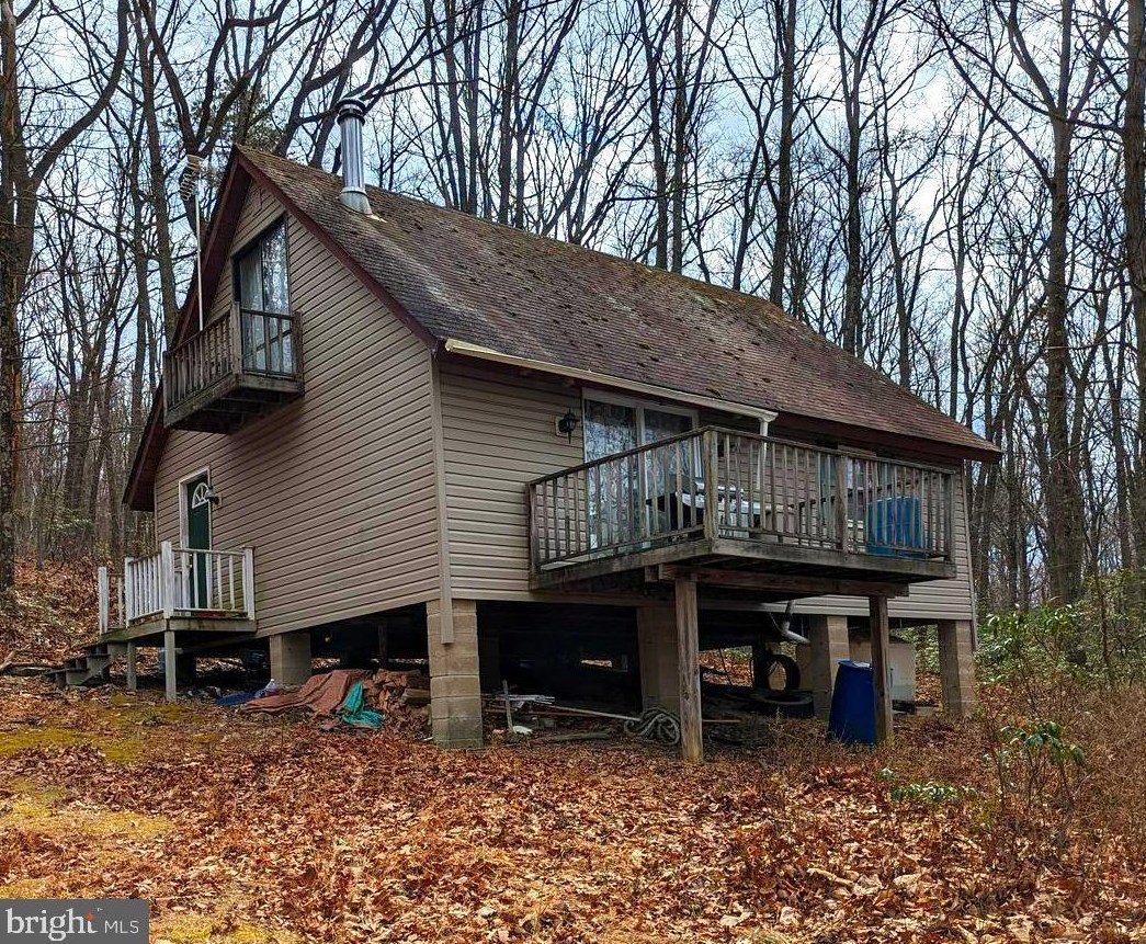 4627 Detour Rd, Great Cacapon, WV 25422