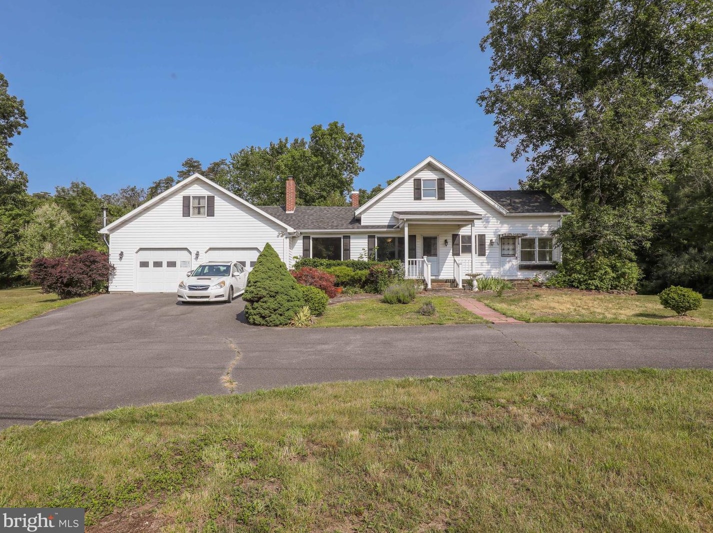 1240 Winchester Grade Rd, Berkeley Springs, WV 25411