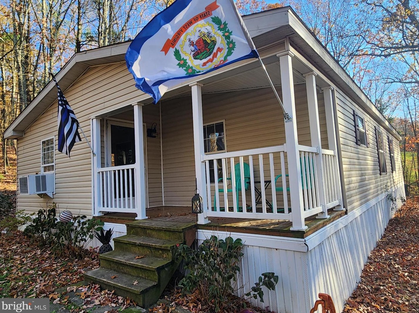 915 Plains Rd, Paw Paw, WV 25434-3196