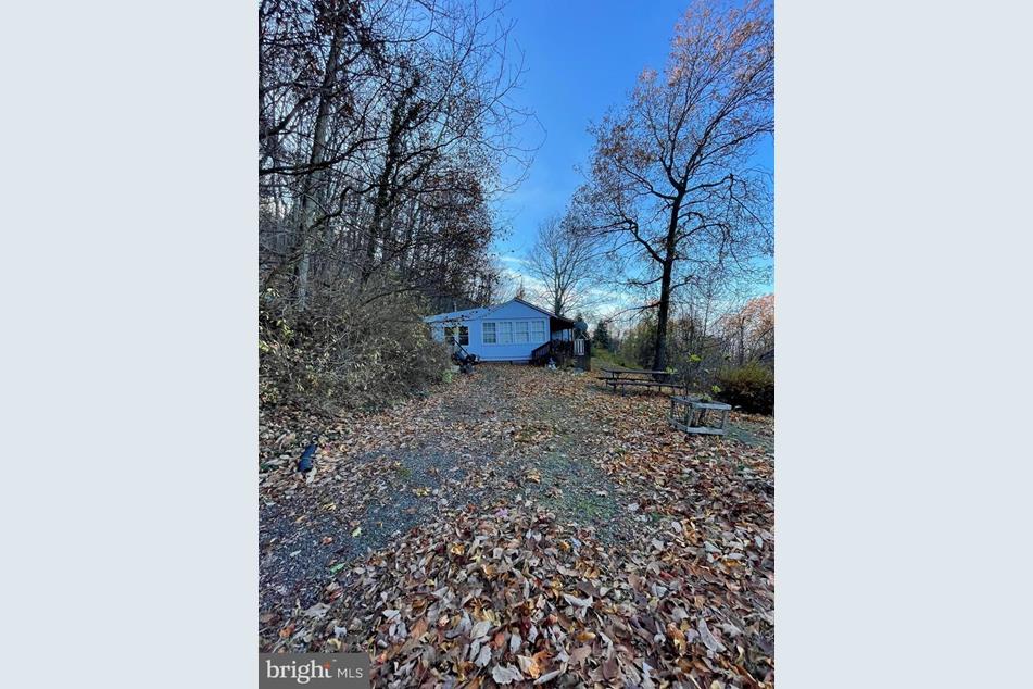 164 Abel Ln, Great Cacapon, WV 25422 MLS WVMO2003866 Coldwell Banker