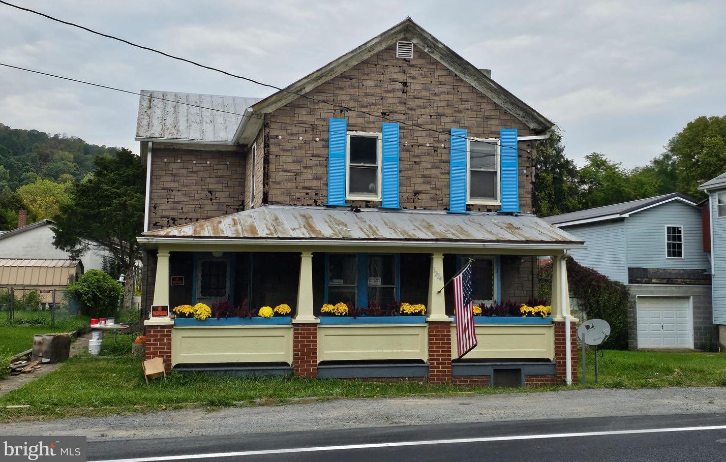 5224 Central Ave, Great Cacapon WV 25422-3463 exterior