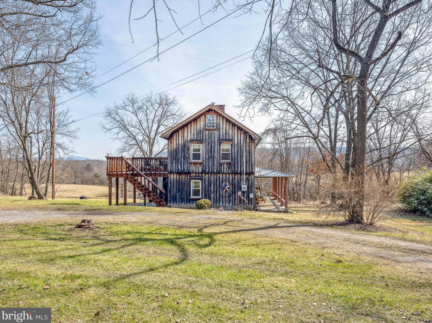 112 Linden Farm Ln, Berkeley Springs, WV 25411