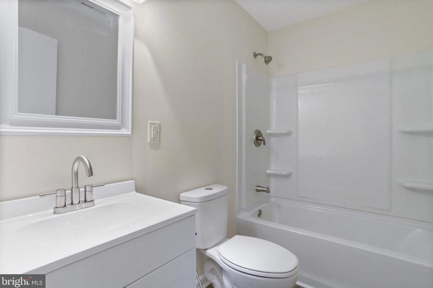 406 Feather Bed Ln, Hedgesville WV 25427-5292 exterior