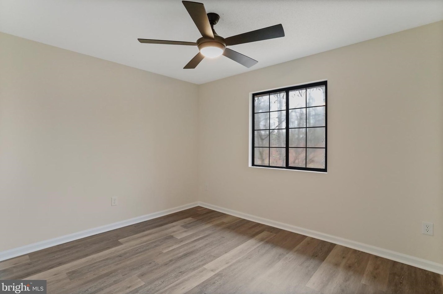 406 Feather Bed Ln, Hedgesville WV 25427-5292 exterior