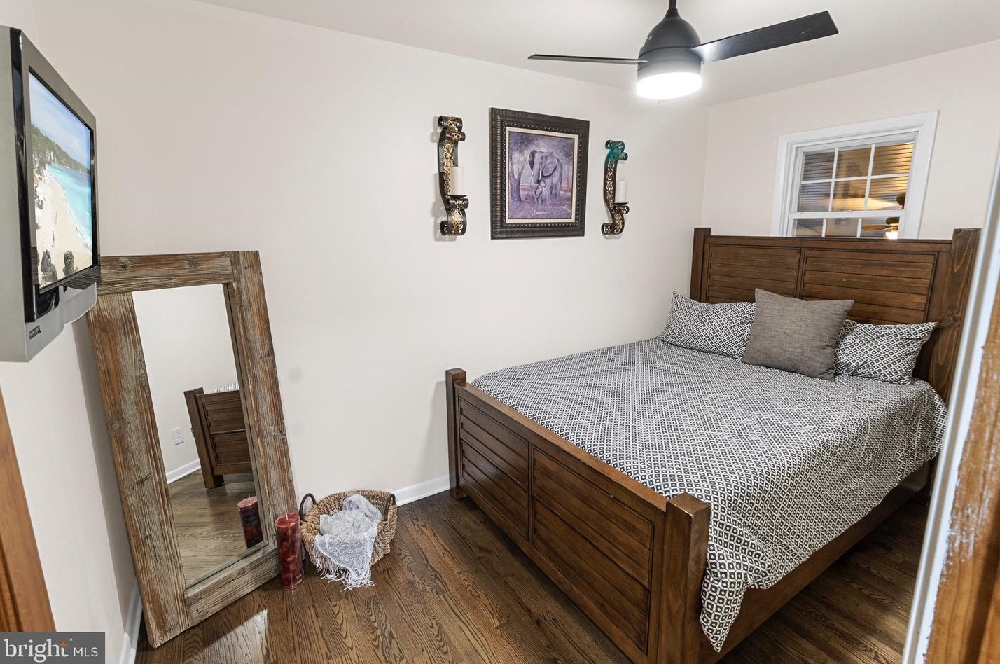 48 Calvin Unger Ln, Berkeley Springs WV 25411-5181 exterior