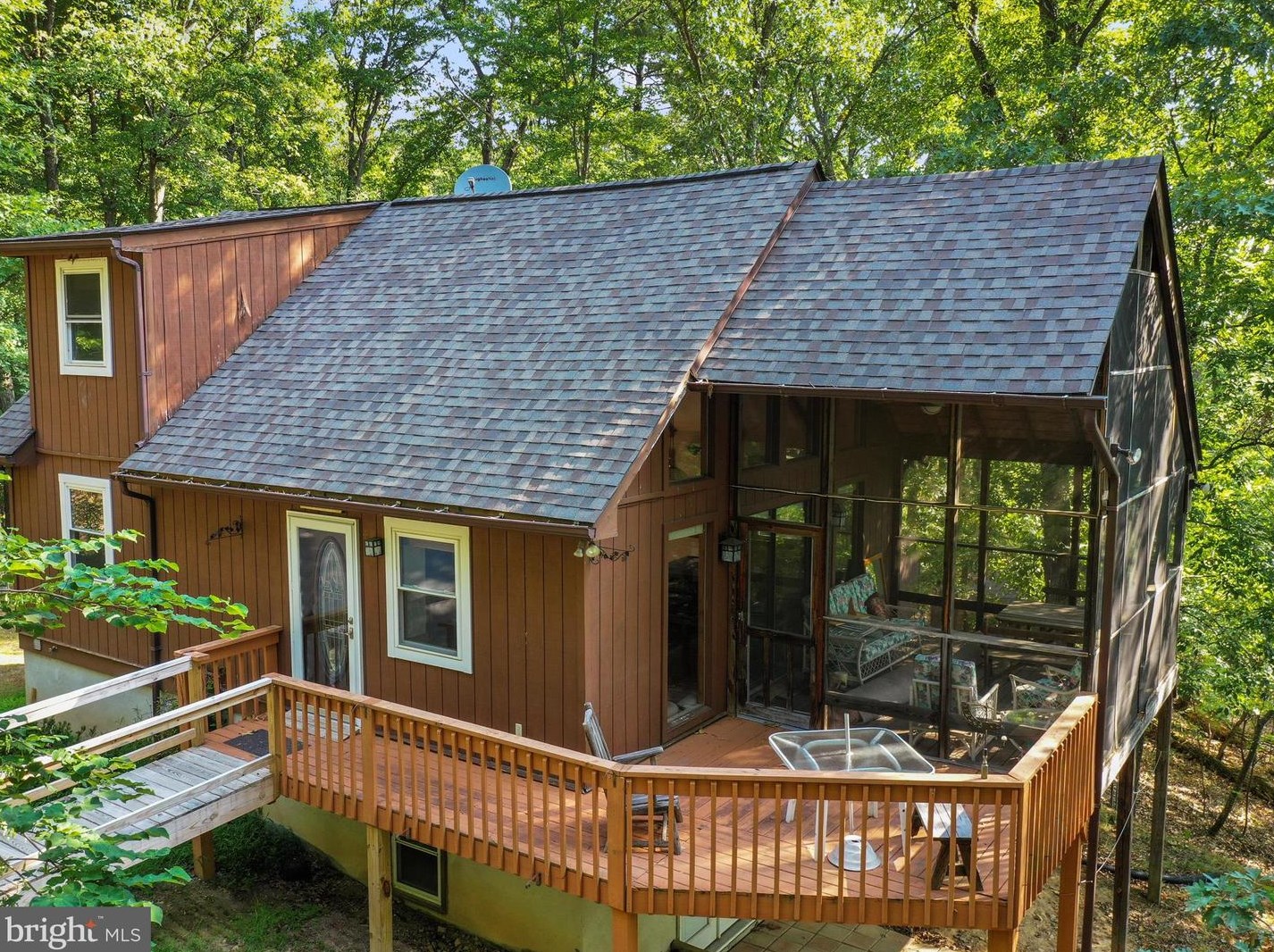 380 Horizon Ln, Berkeley Springs, WV 25411