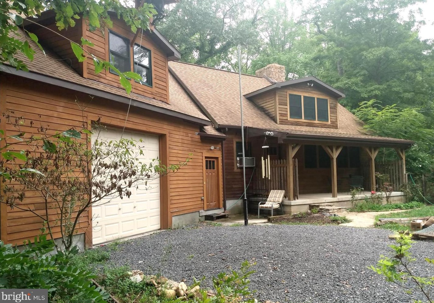 470 Tonoloway Point Cir, Great Cacapon, WV 25422