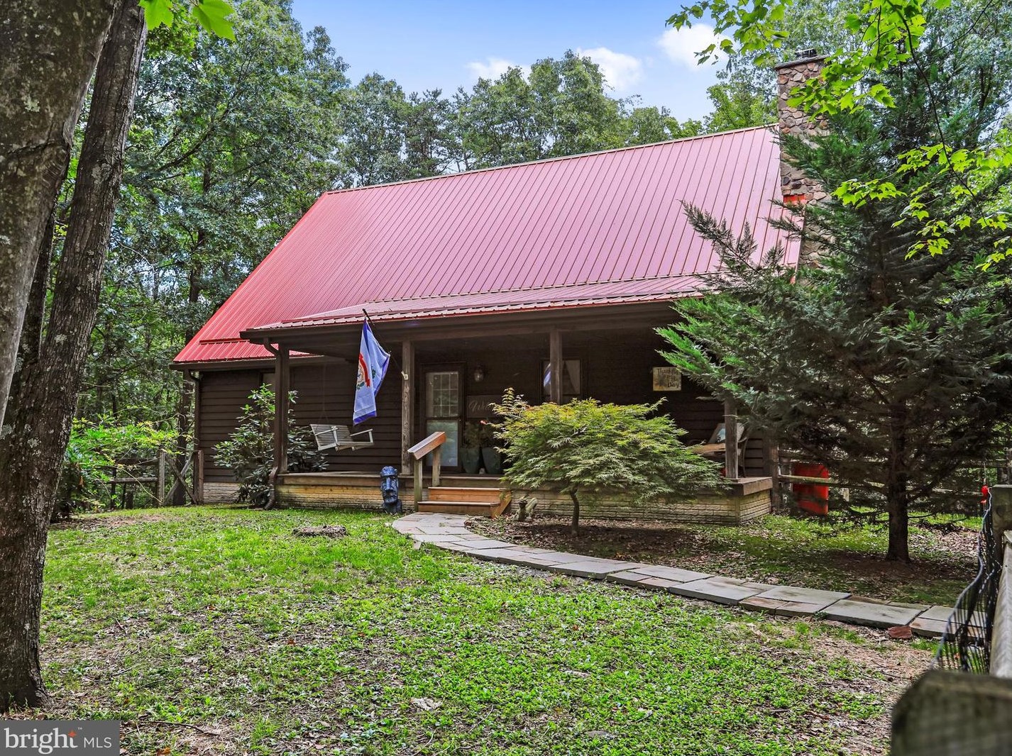 332 Deerwood Ln, Berkeley Springs, WV 25411