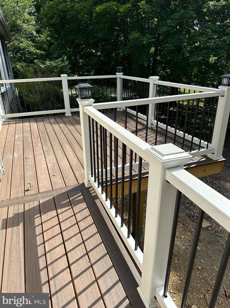 2851 Johnsons Mill Rd, Berkeley Springs, WV 25411