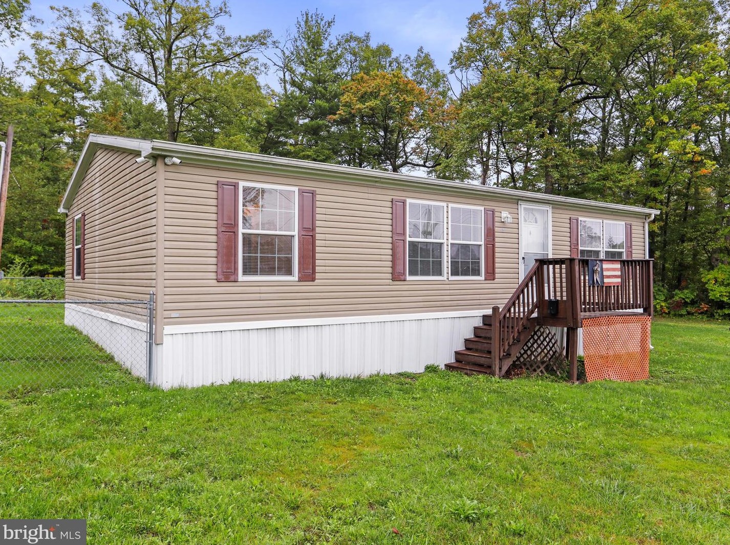 60 Valley Dale Ct, Berkeley Springs, WV 25411