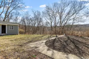 32 Bullett Alley, Paw Paw, WV 25434 - Photo 6