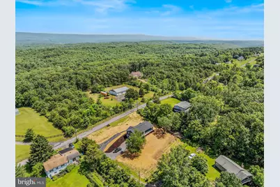 17 Apple Orchard Trail, Berkeley Springs, WV 25411 - Photo 36