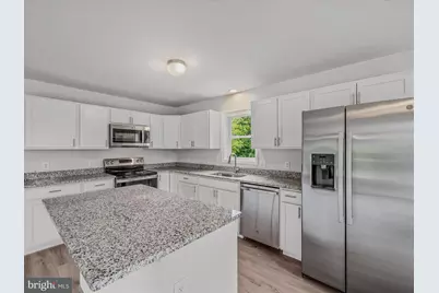 17 Apple Orchard Trail, Berkeley Springs, WV 25411 - Photo 8