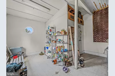 40 Winchester Street, Paw Paw, WV 25434 - Photo 24