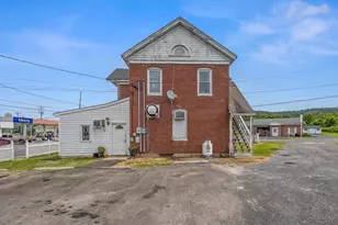 40 Winchester St, Paw Paw, WV 25434 - Photo 44