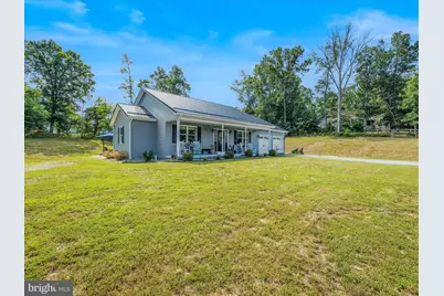 75 Key Lane, Berkeley Springs, WV 25411 - Photo 2