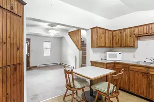739 Harrison Ave, Berkeley Springs, WV 25411 - Photo 12