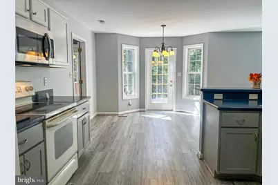 400 Spring Valley Drive, Berkeley Springs, WV 25411 - Photo 16