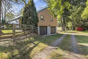 25 Millhaven Ln, Berkeley Springs, WV 25411 - Photo 40