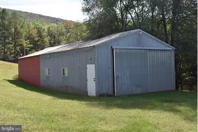 1971 Duckwall, Berkeley Springs, WV 25411 - Photo 6