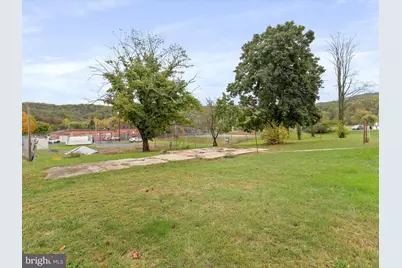 525 Winchester Street, Paw Paw, WV 25434 - Photo 32