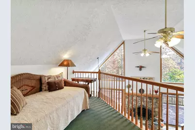 286 Colonial Drive, Berkeley Springs, WV 25411 - Photo 26