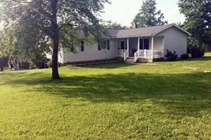 23 Wild Turkey Ln, Berkeley Springs, WV 25411 - Photo 2