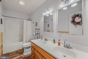 384 Trapper Ridge Ln, Hedgesville, WV 25427 - Photo 22