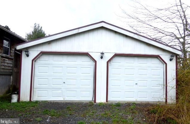 211 Arlington Ave, Corinth, WV 26764