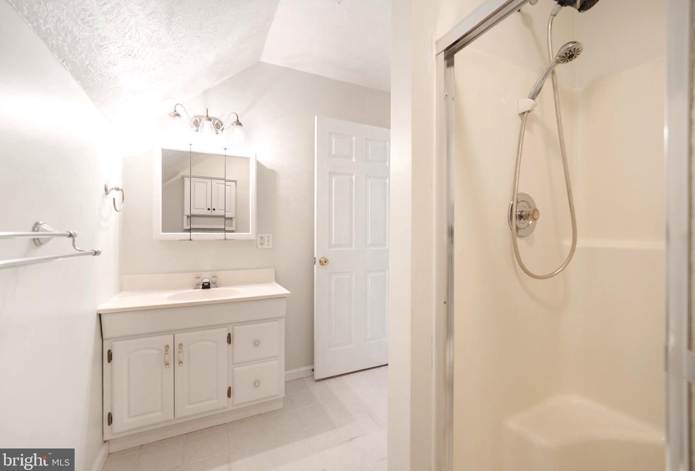 136 Skyview Dr, Reedsville WV  26547-9777 exterior