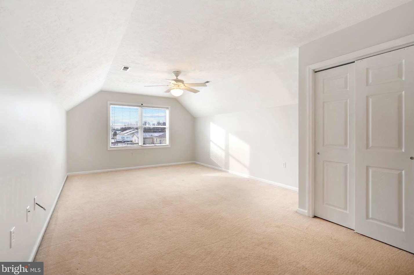 136 Skyview Dr, Reedsville WV  26547-9777 exterior