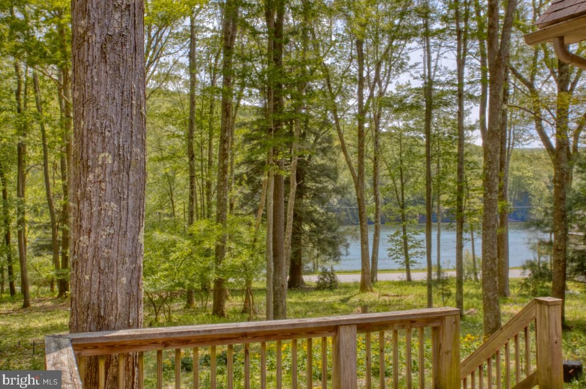 156 Laurel Cir, Corinth, WV 26764