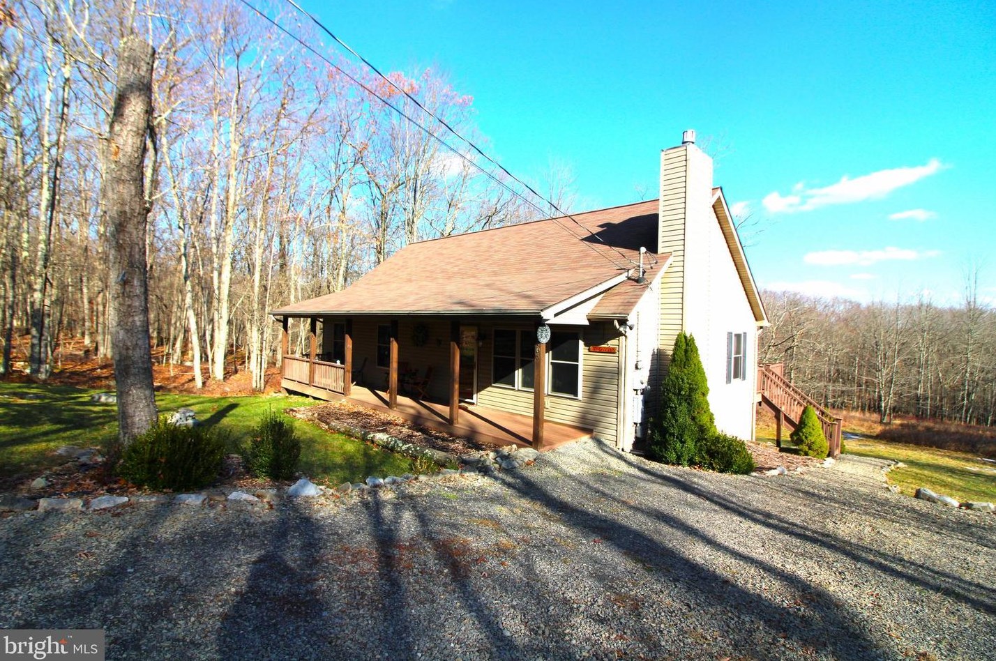 406 Windflower Dr, Corinth, WV 26764