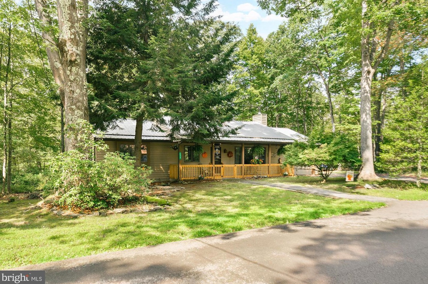 488 Laurel Cir, Corinth, WV 26764
